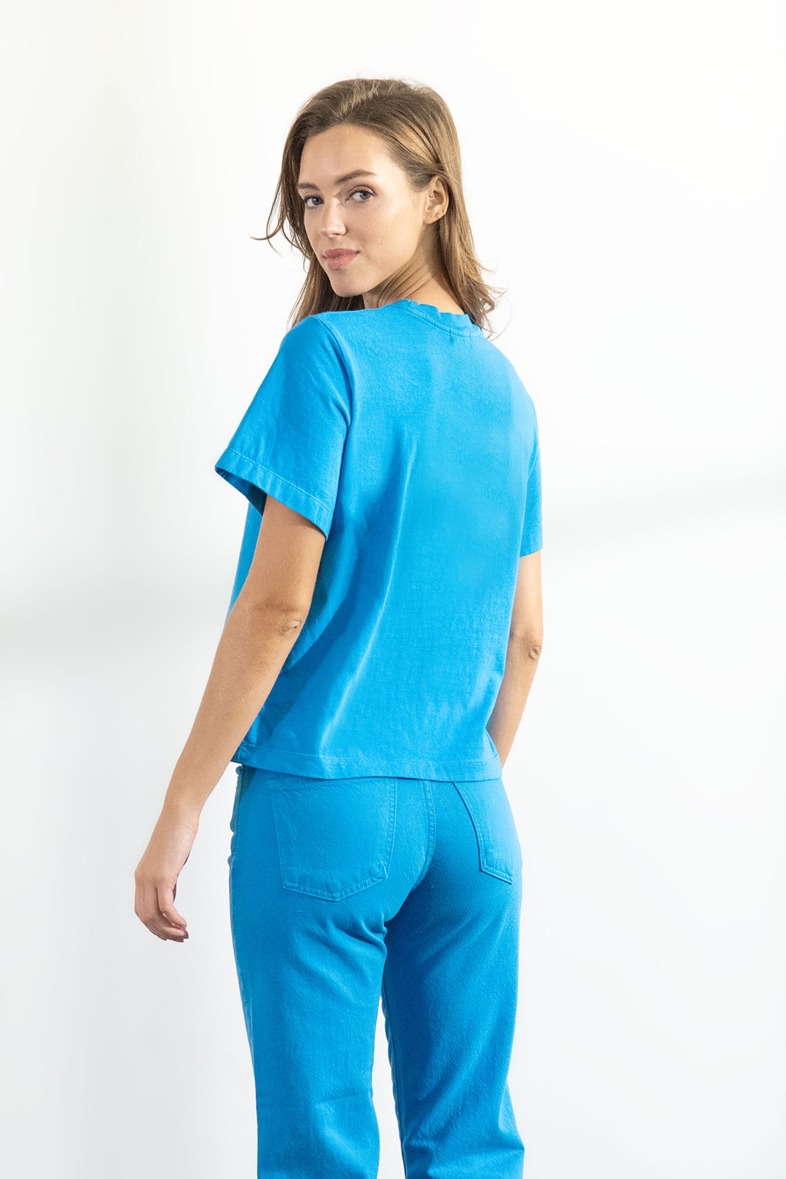 Melinda Classic Fit T-Shirt In Blue Lagoon – Siwy